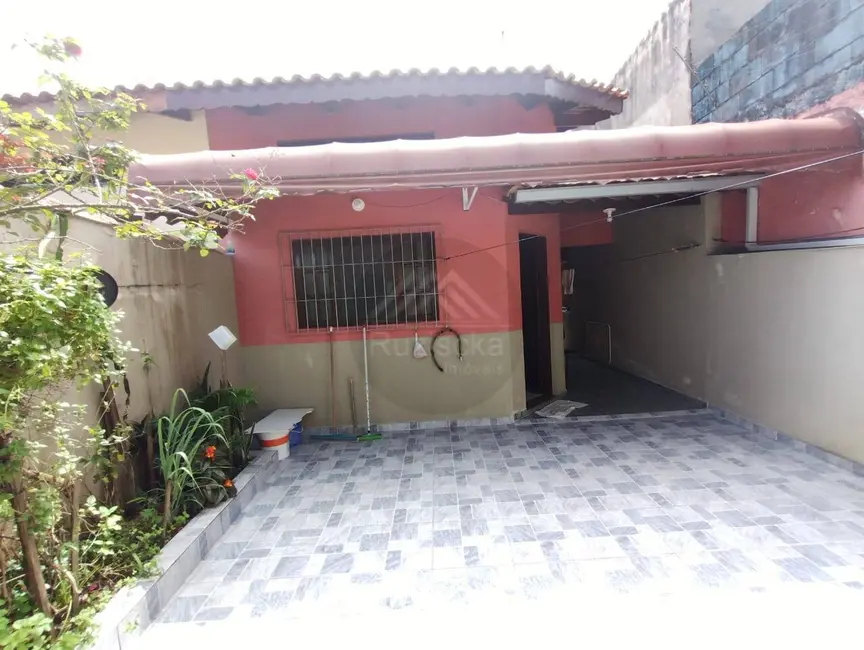 Foto 1 de Casa com 2 quartos à venda, 143m2 em Itanhaem - SP