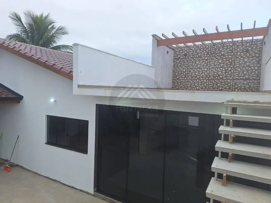 Foto 6 de Casa com 3 quartos à venda, 350m2 em Itanhaem - SP