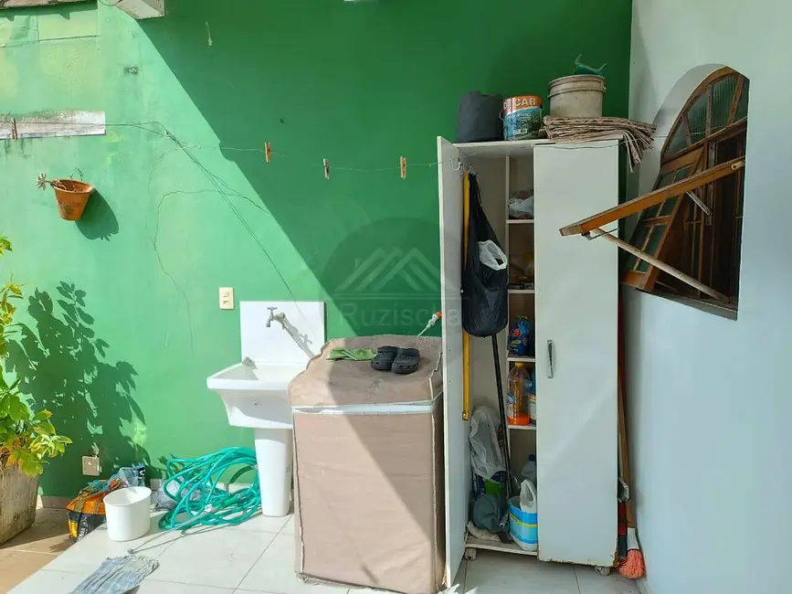 Foto 6 de Casa com 2 quartos à venda, 135m2 em Itanhaem - SP