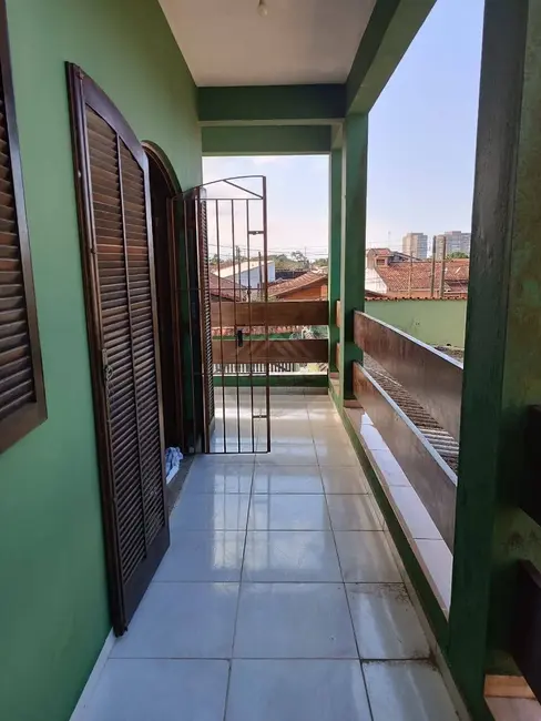 Foto 7 de Casa com 2 quartos à venda, 135m2 em Itanhaem - SP