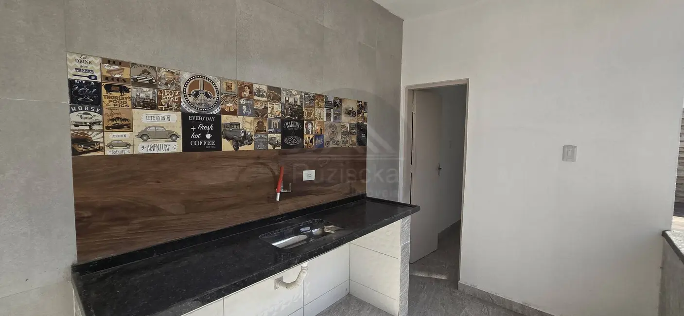 Foto 8 de Casa com 2 quartos à venda, 186m2 em Itanhaem - SP