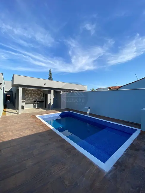 Foto 7 de Casa com 3 quartos à venda, 210m2 em Itanhaem - SP