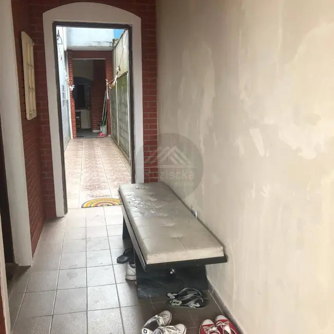 Foto 4 de Casa com 4 quartos à venda, 150m2 em Itanhaem - SP