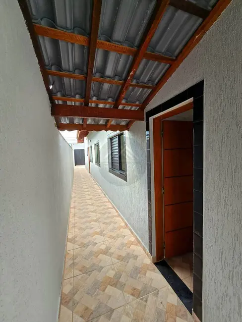 Foto 5 de Casa com 2 quartos à venda, 125m2 em Itanhaem - SP