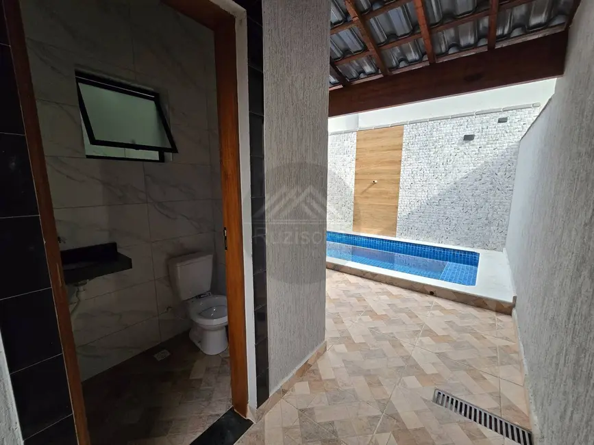 Foto 8 de Casa com 2 quartos à venda, 125m2 em Itanhaem - SP