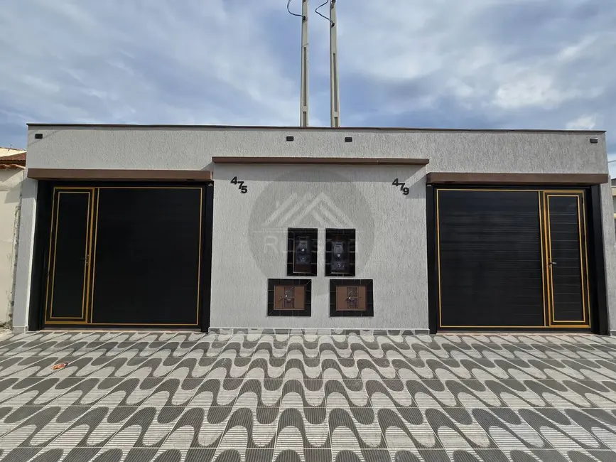 Foto 1 de Casa com 2 quartos à venda, 125m2 em Itanhaem - SP