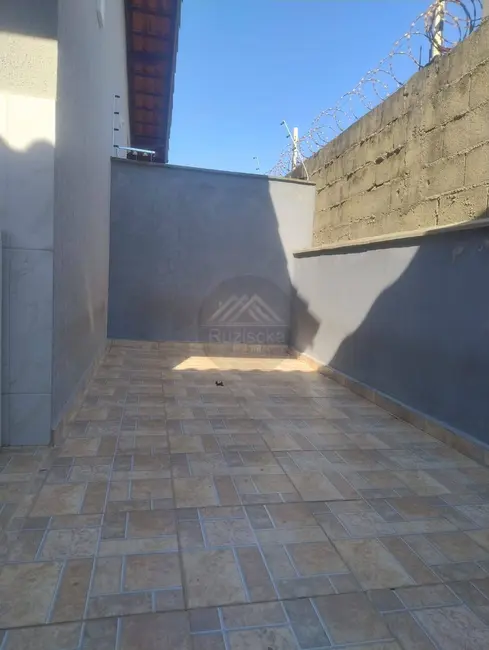 Foto 4 de Casa com 2 quartos à venda, 150m2 em Itanhaem - SP