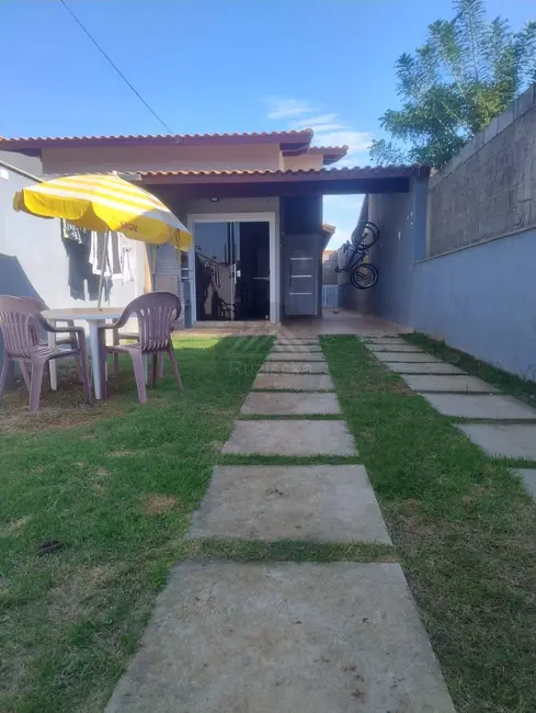 Foto 1 de Casa com 2 quartos à venda, 150m2 em Itanhaem - SP