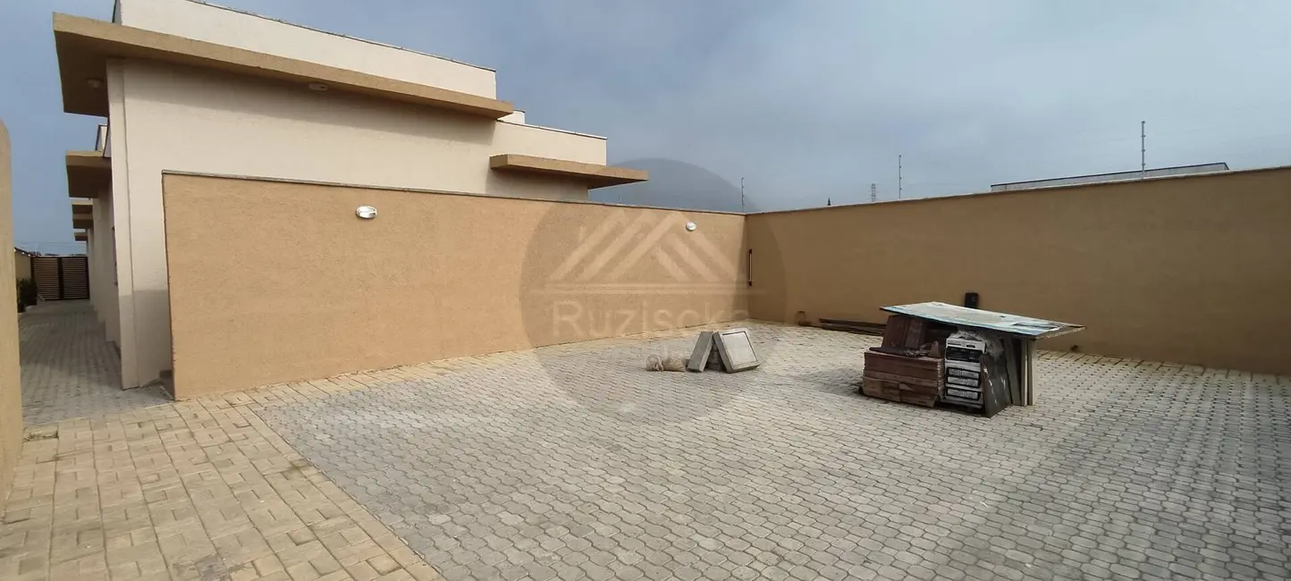 Casa de Condomínio com 2 quartos à venda, 60m2 em Itanhaem - SP - imagem 6 Foto 6 de Casa de Condomínio com 2 quartos à venda, 60m2 em Itanhaem - SP