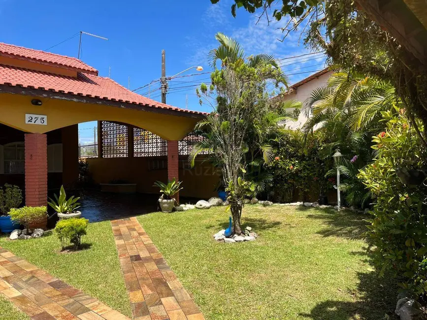 Foto 4 de Casa com 2 quartos à venda, 282m2 em Itanhaem - SP