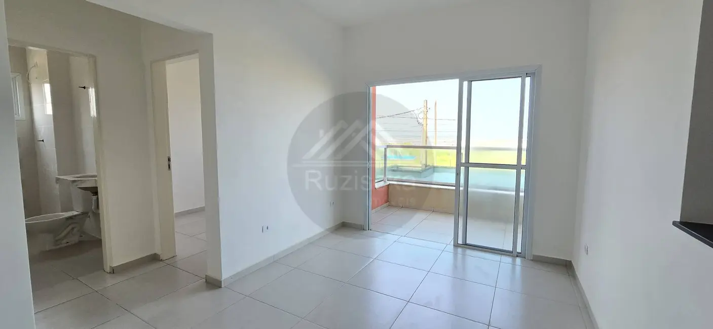 Foto 4 de Apartamento com 2 quartos à venda, 66m2 em Itanhaem - SP