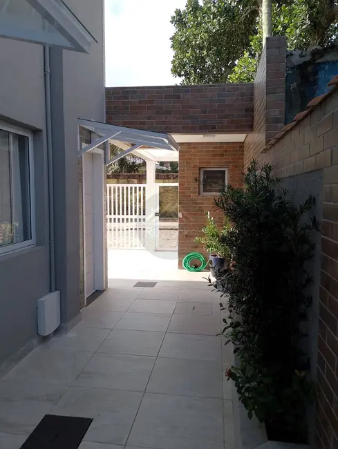 Casa de Condomínio com 2 quartos à venda, 67m2 em Jardim Sabaúna, Itanhaem - SP - imagem 2 Foto 2 de Casa de Condomínio com 2 quartos à venda, 67m2 em Jardim Sabaúna, Itanhaem - SP