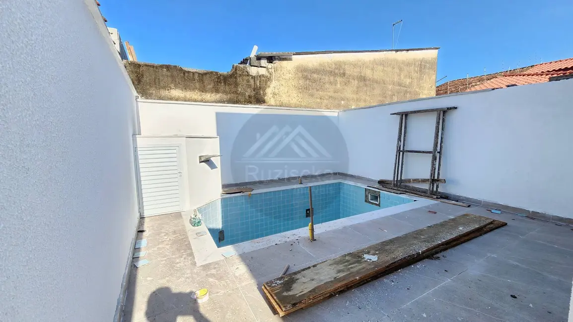 Foto 4 de Casa com 2 quartos à venda, 150m2 em Itanhaem - SP