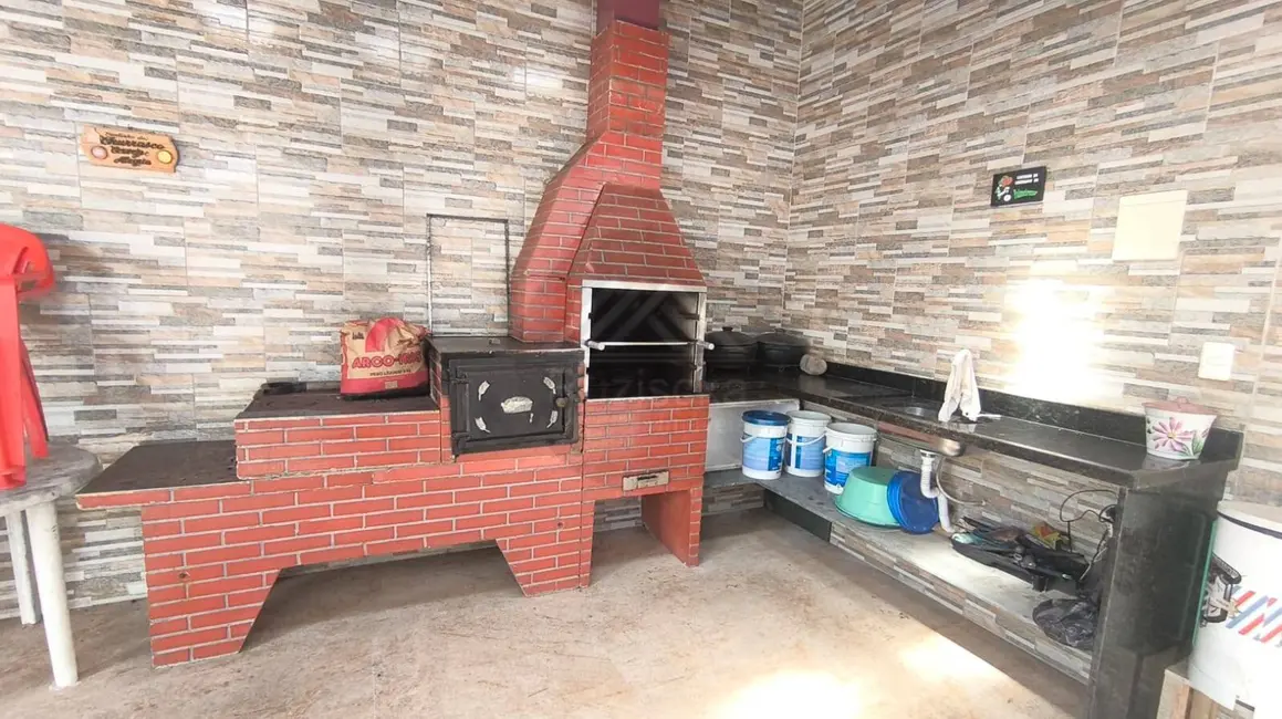 Foto 8 de Casa com 3 quartos à venda, 250m2 em Itanhaem - SP