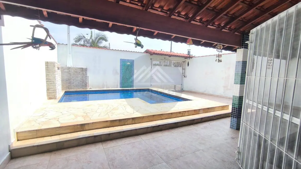 Foto 5 de Casa com 3 quartos à venda, 250m2 em Itanhaem - SP