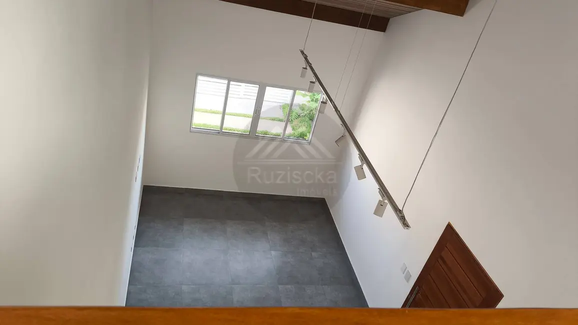 Foto 9 de Casa com 2 quartos à venda, 125m2 em Itanhaem - SP