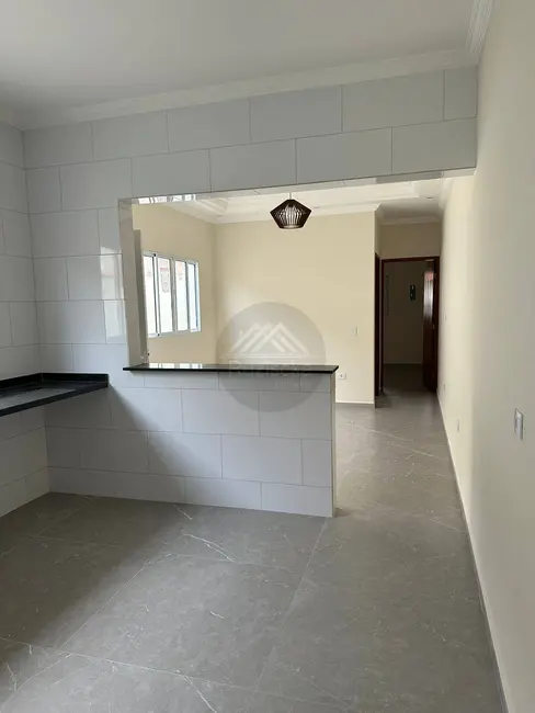 Foto 6 de Casa com 2 quartos à venda, 140m2 em Mongagua - SP