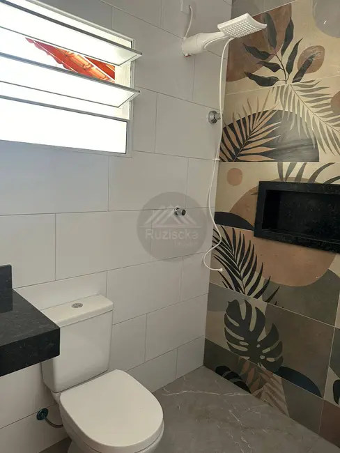 Foto 5 de Casa com 2 quartos à venda, 140m2 em Mongagua - SP