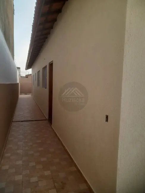 Foto 3 de Casa com 2 quartos à venda, 125m2 em Itanhaem - SP