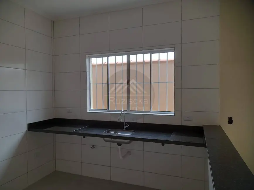 Foto 6 de Casa com 2 quartos à venda, 125m2 em Itanhaem - SP
