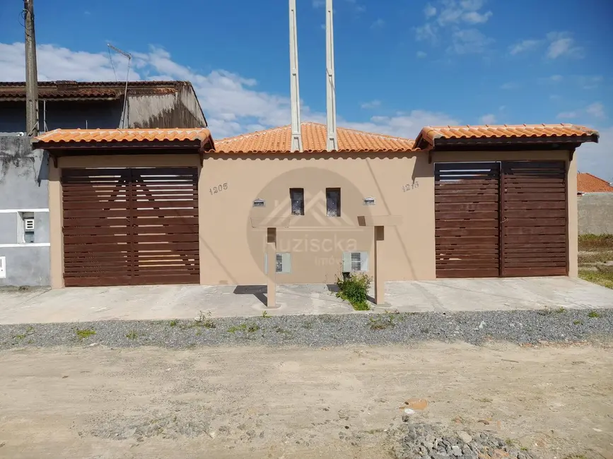 Foto 1 de Casa com 2 quartos à venda, 125m2 em Itanhaem - SP