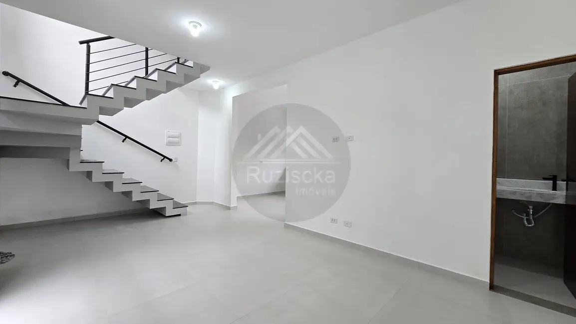 Foto 3 de Casa com 2 quartos à venda, 90m2 em Itanhaem - SP