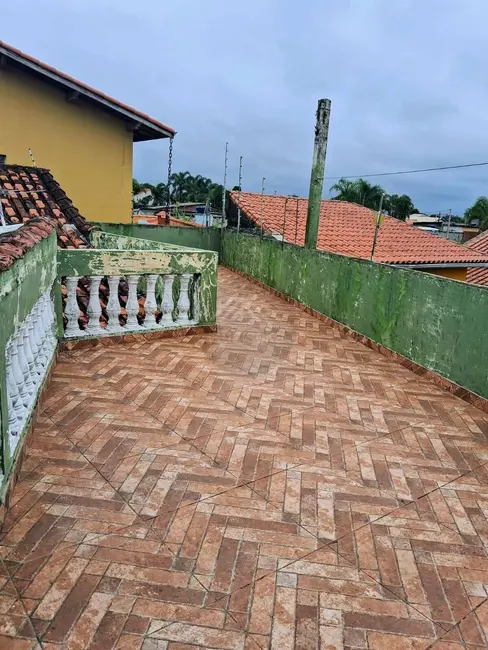 Foto 3 de Casa com 2 quartos à venda, 307m2 em Itanhaem - SP