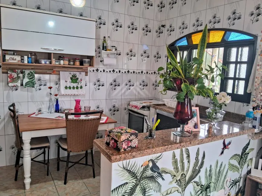 Foto 8 de Casa com 2 quartos à venda, 307m2 em Itanhaem - SP