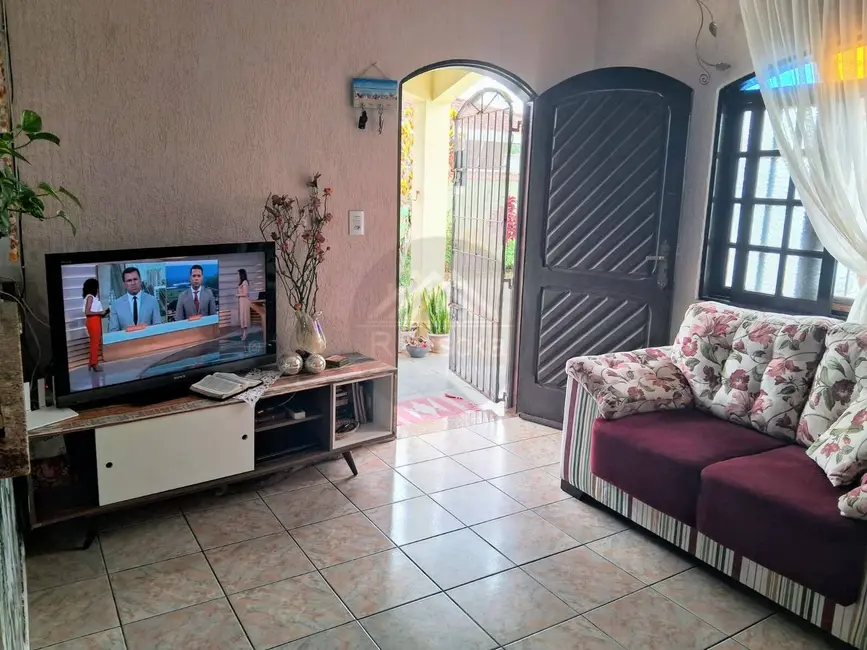 Foto 5 de Casa com 2 quartos à venda, 307m2 em Itanhaem - SP