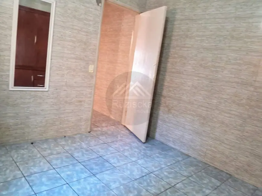 Foto 6 de Casa com 2 quartos à venda, 170m2 em Itanhaem - SP