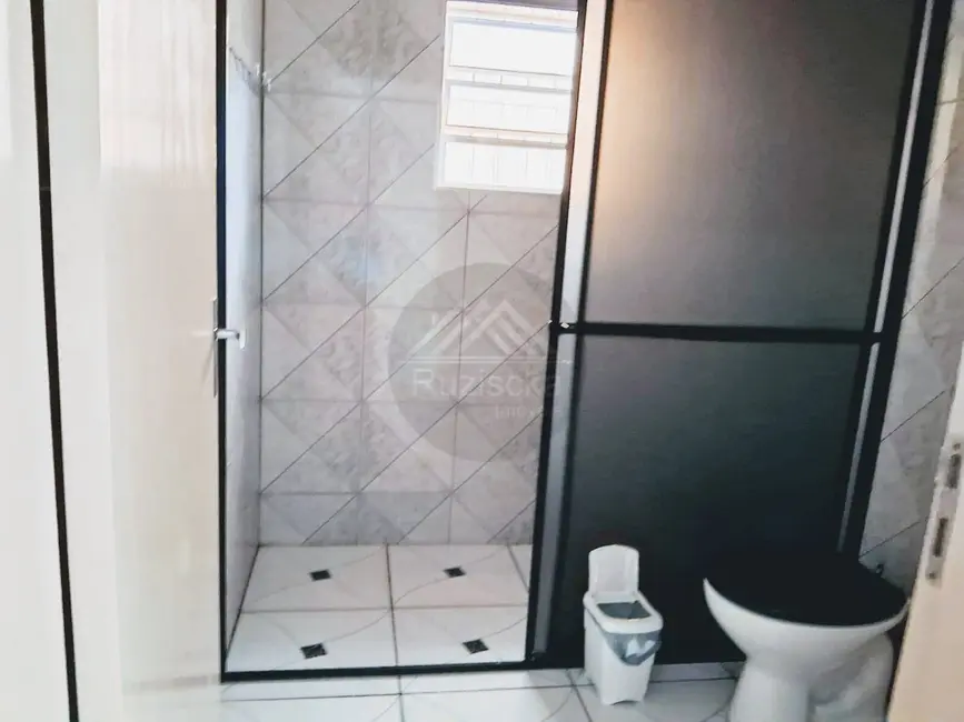 Foto 8 de Casa com 2 quartos à venda, 170m2 em Itanhaem - SP