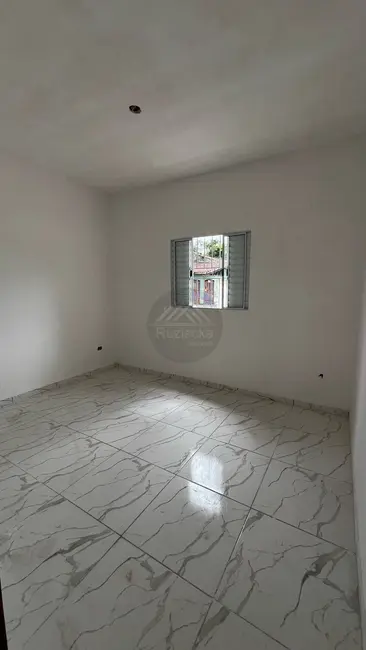 Foto 3 de Casa com 2 quartos à venda, 131m2 em Itanhaem - SP