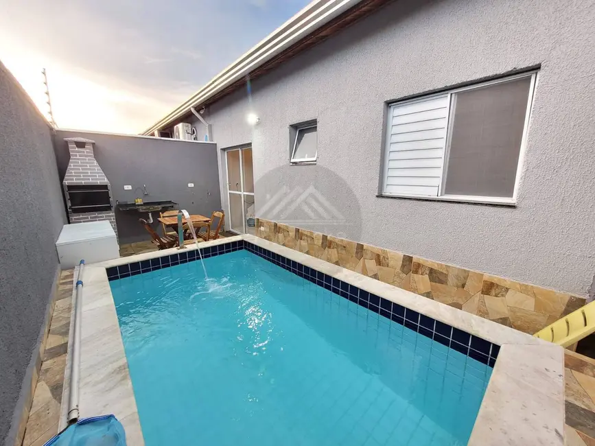 Casa de Condomínio com 2 quartos à venda, 44m2 em Itanhaem - SP - imagem 4 Foto 4 de Casa de Condomínio com 2 quartos à venda, 44m2 em Itanhaem - SP