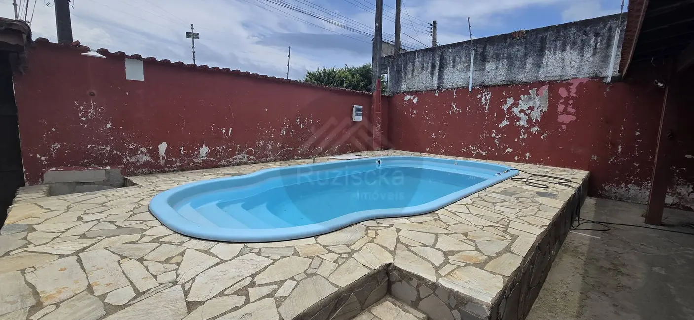 Foto 7 de Casa com 2 quartos à venda, 275m2 em Itanhaem - SP