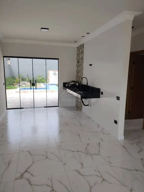 Foto 8 de Casa com 3 quartos à venda, 300m2 em Itanhaem - SP