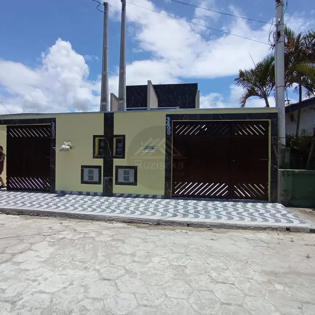 Foto 2 de Casa à venda em Itanhaem - SP
