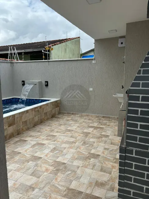 Foto 4 de Casa com 2 quartos à venda, 152m2 em Itanhaem - SP