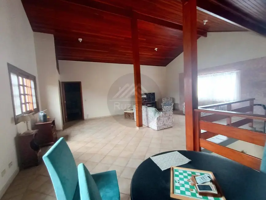 Foto 9 de Casa com 5 quartos à venda, 295m2 em Itanhaem - SP