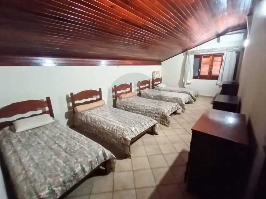 Foto 7 de Casa com 5 quartos à venda, 295m2 em Itanhaem - SP