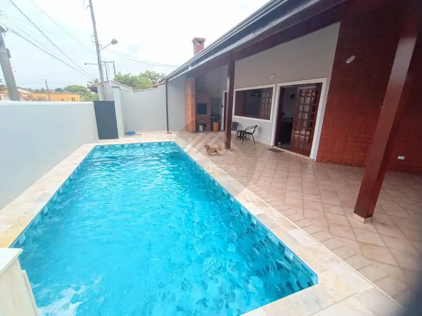 Foto 2 de Casa com 5 quartos à venda, 295m2 em Itanhaem - SP