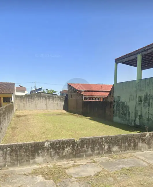 Foto 1 de Terreno / Lote à venda, 260m2 em Itanhaem - SP