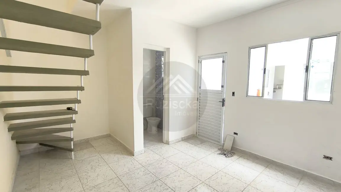 Foto 6 de Casa de Condomínio com 2 quartos à venda, 57m2 em Itanhaem - SP