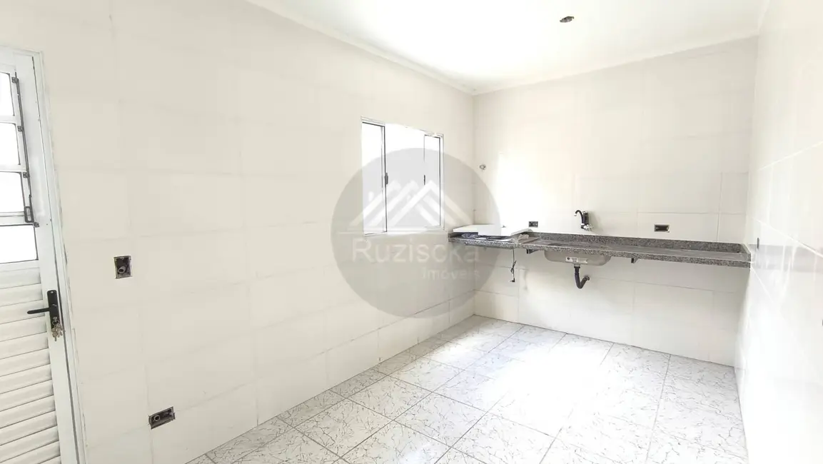 Foto 8 de Casa de Condomínio com 2 quartos à venda, 57m2 em Itanhaem - SP