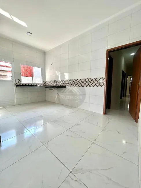 Foto 7 de Casa com 3 quartos à venda, 182m2 em Mongagua - SP