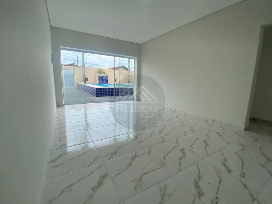 Foto 9 de Casa com 2 quartos à venda, 300m2 em Itanhaem - SP