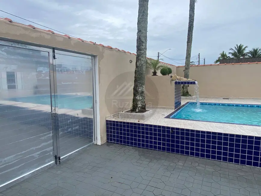 Foto 3 de Casa com 2 quartos à venda, 300m2 em Itanhaem - SP