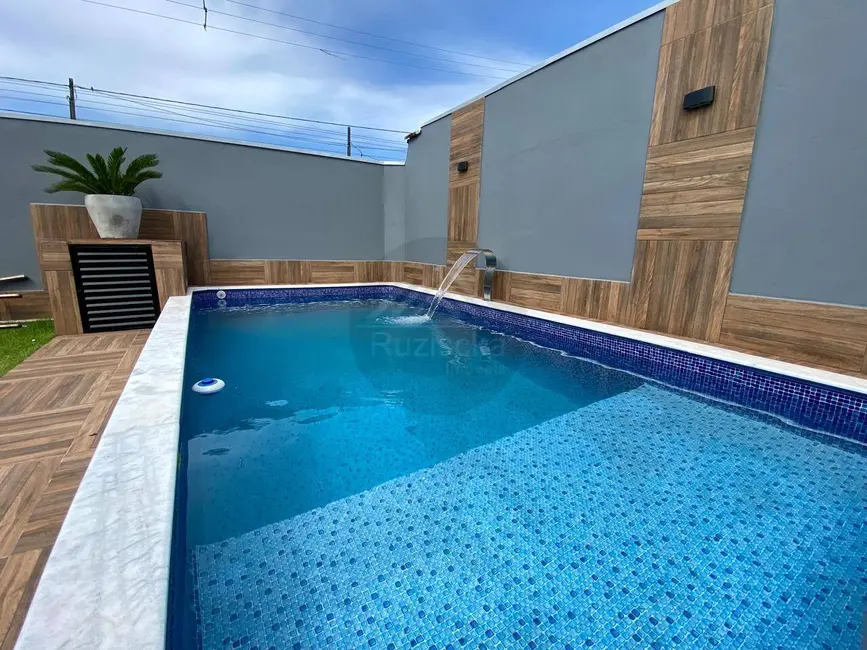 Foto 2 de Casa com 3 quartos à venda, 311m2 em Mongagua - SP