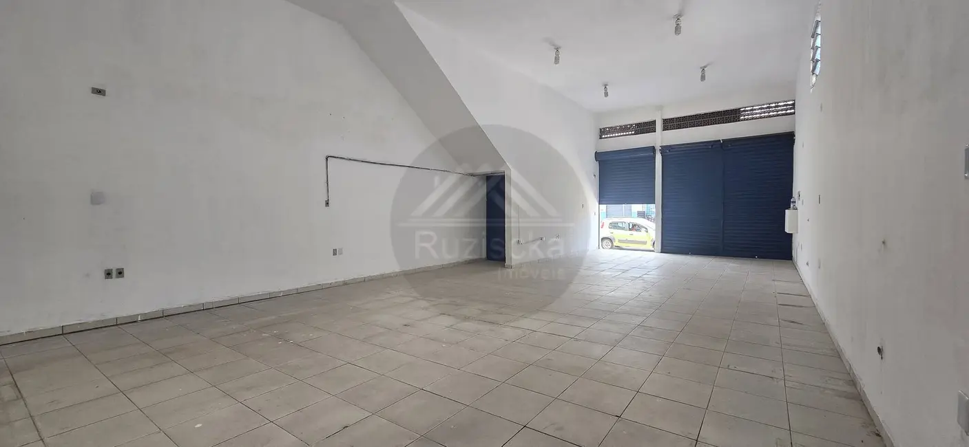 Sala Comercial à venda, 350m2 em Itanhaem - SP - imagem 4 Foto 4 de Sala Comercial à venda, 350m2 em Itanhaem - SP