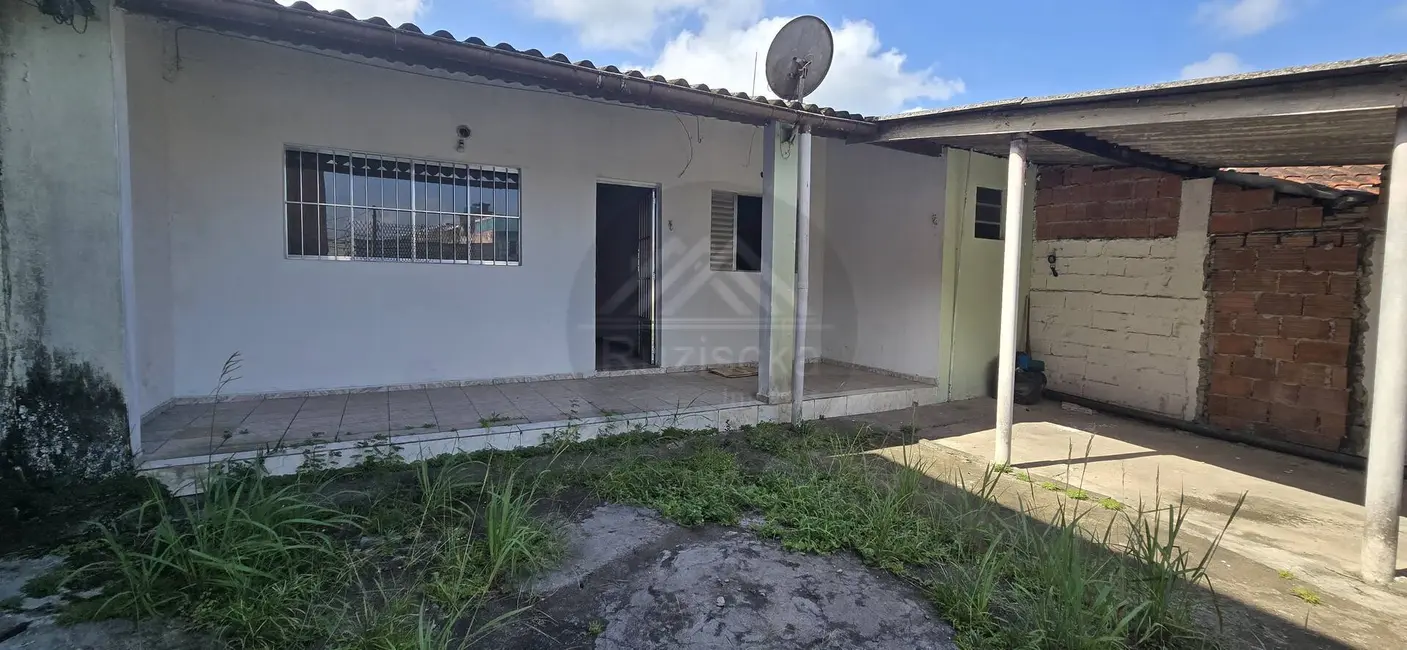 Casa à venda, 296m2 em Itanhaem - SP - imagem 3 Foto 3 de Casa à venda, 296m2 em Itanhaem - SP