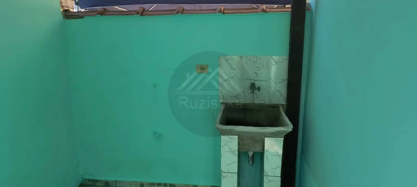 Foto 4 de Casa com 2 quartos à venda, 125m2 em Itanhaem - SP